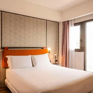 Hotel Nh Centro, CTA