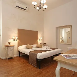 Juno Pantheon Guest house Rome