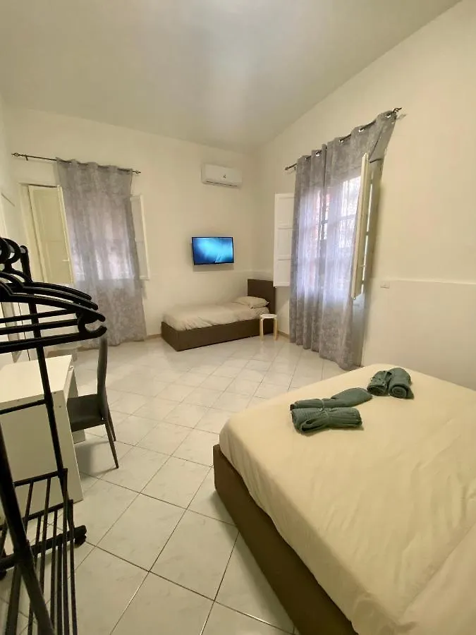 Lavica Airport Catania B&B Bed & Breakfast