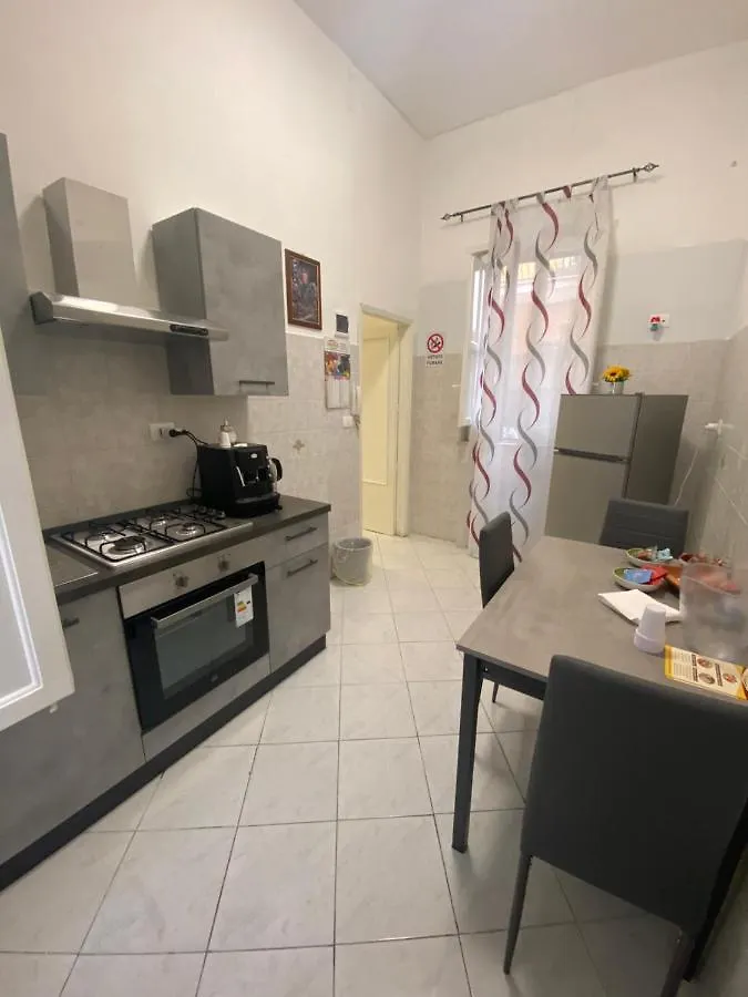Lavica Airport Catania B&B 0*,  Italy